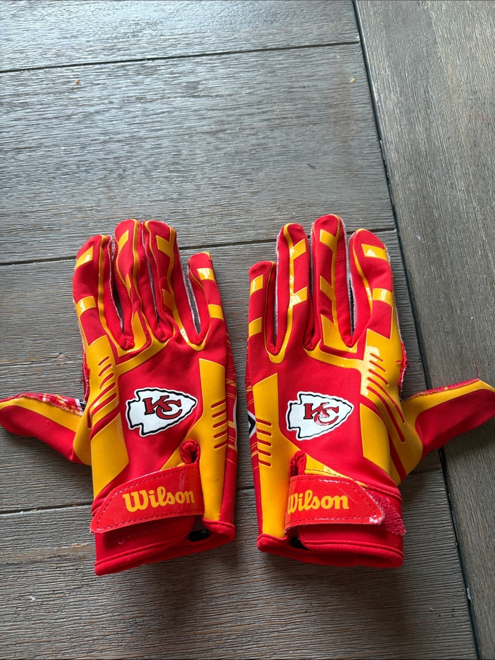 KC Chiefs football gloves